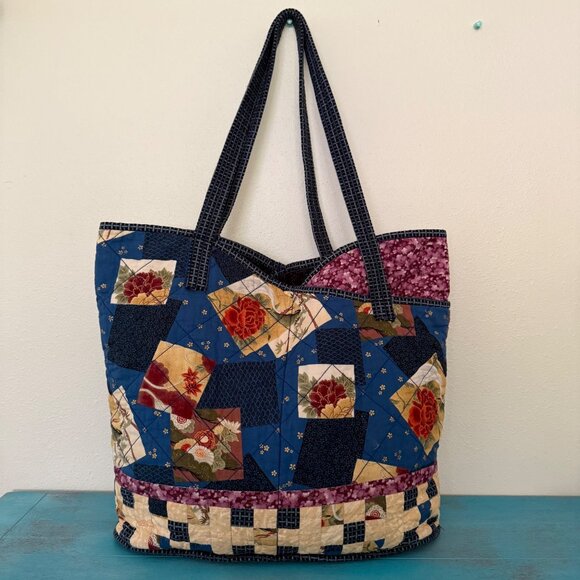 Beautiful Handmade Quilted Blue & Purple Tote Bag - Picture 4 of 9